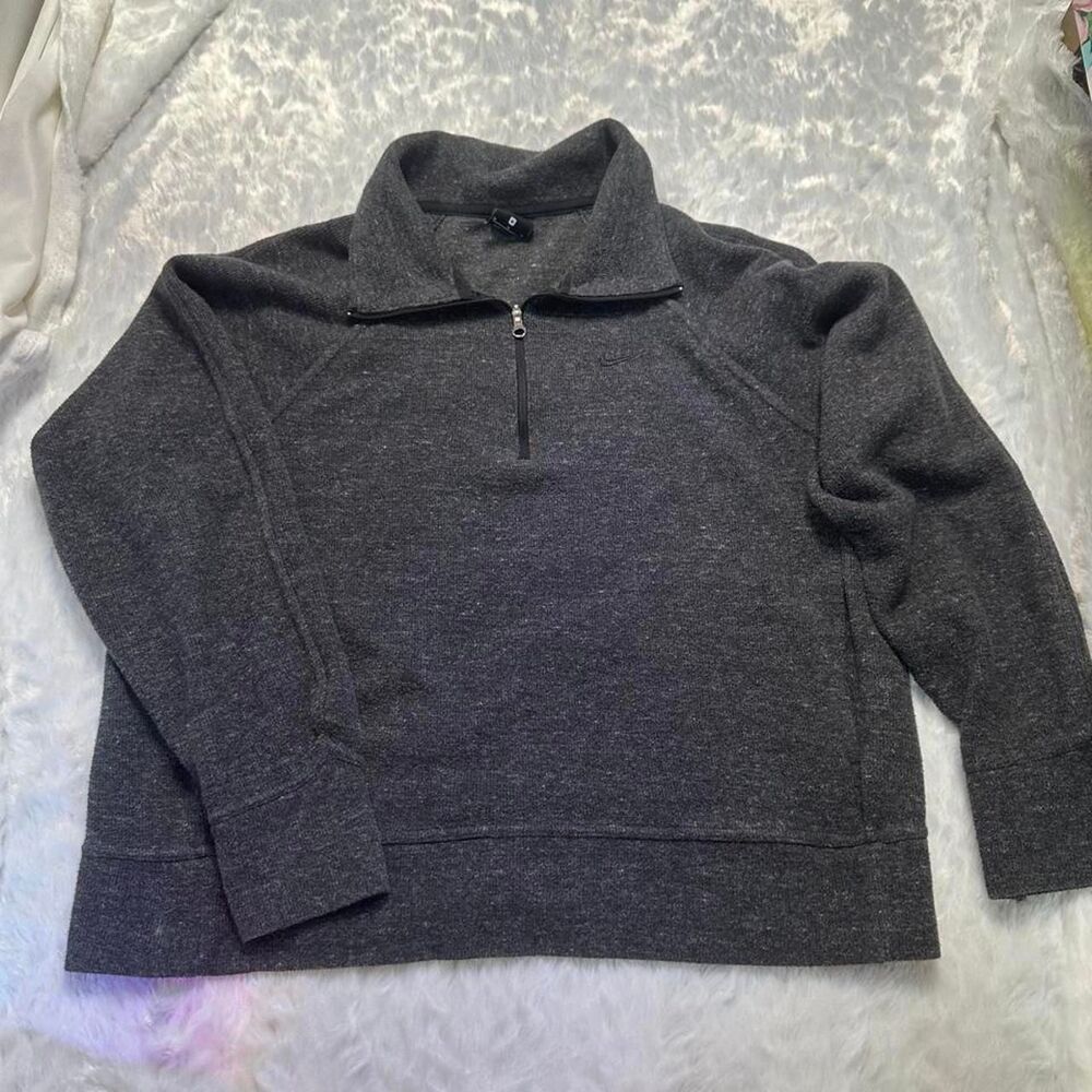 Nike Women's Grey Sweatshirt